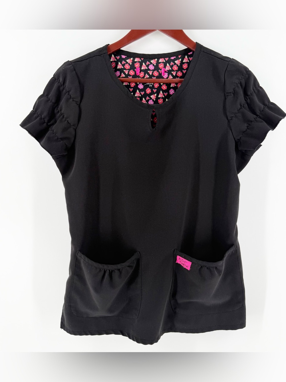 Betsey Johnson KOI Magnolia Scrub Top Black Ruffle Sleeve Nurse Medical Small S